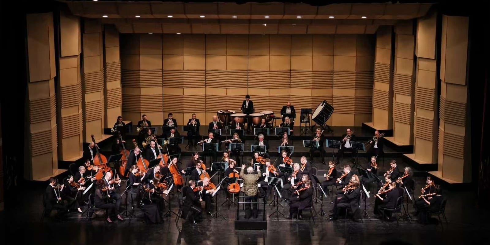 Deutsches Radio Kammerorchester auf Konzertreise in China, Saison 2023/24, mit Mitgliedern des JKO als Akademisten